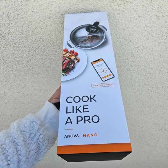 Anova Culinary Sous Vide Precision Cooker Nano 2.0 bluetooth New - Picture 2 of 16